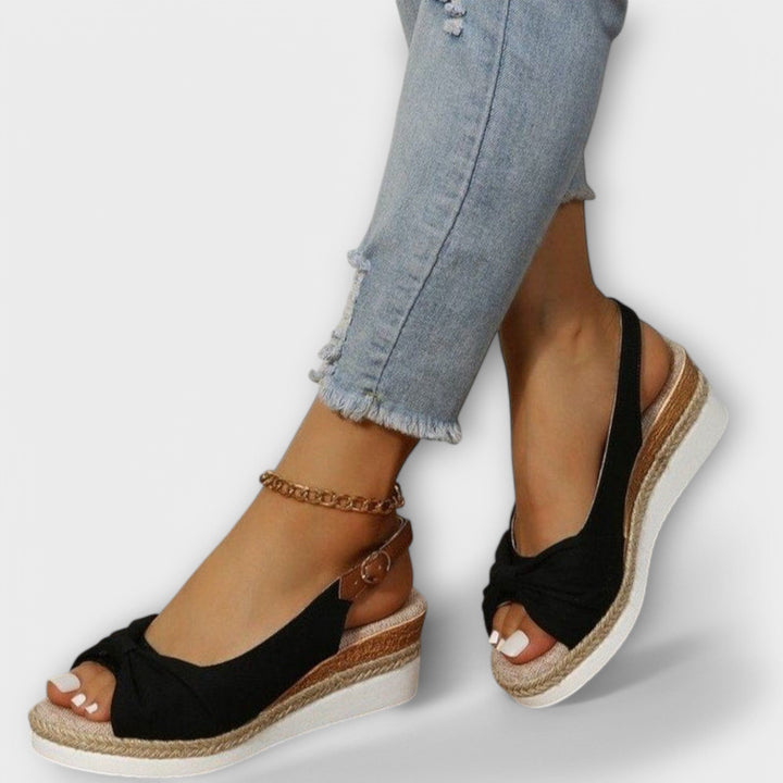 יאסמינה - סנדלים אורטופדיים