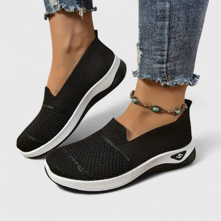 אזליה - נעלי ספורט אורתופדיות ללא שרוכים