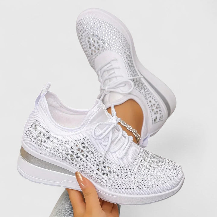 מירה - נעליים אורטופדיות מסוגננות