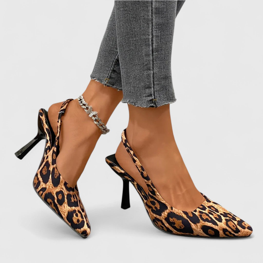 נעלי עקב עם בוהן מחודדת לקיץ