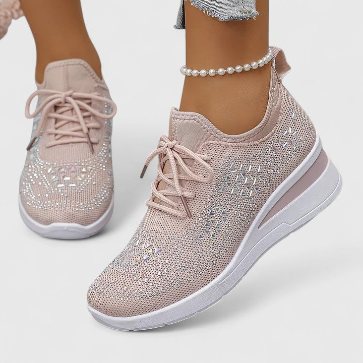 מירה - נעליים אורטופדיות מסוגננות